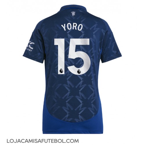 Camisa de Futebol Manchester United Leny Yoro #15 Equipamento Secundário Mulheres 2024-25 Manga Curta